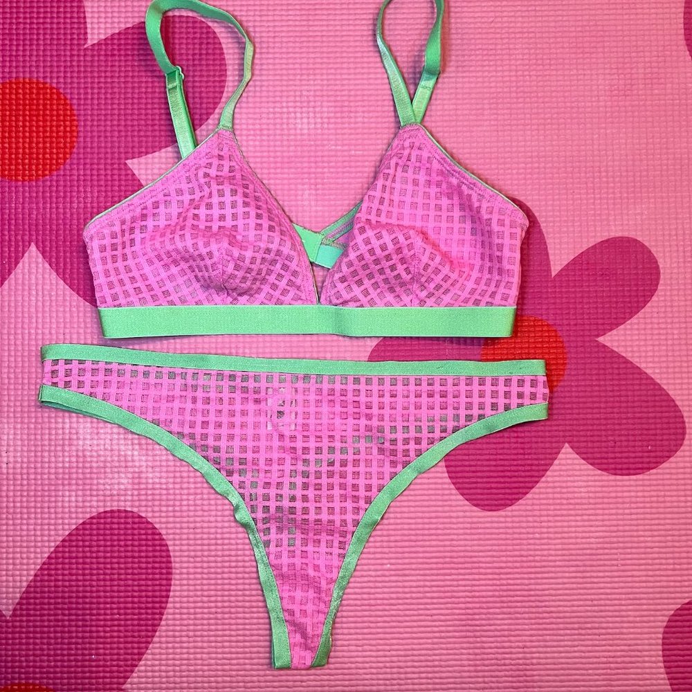 Silky Lace Triangle Bra and Thong in Pink Sorbet XS from Parade